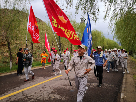 ���F��˾�_(k��i)չ��չӖ��